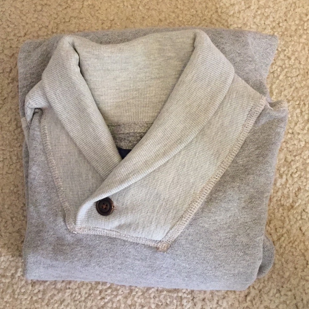AE Shawl neck sweatshirt